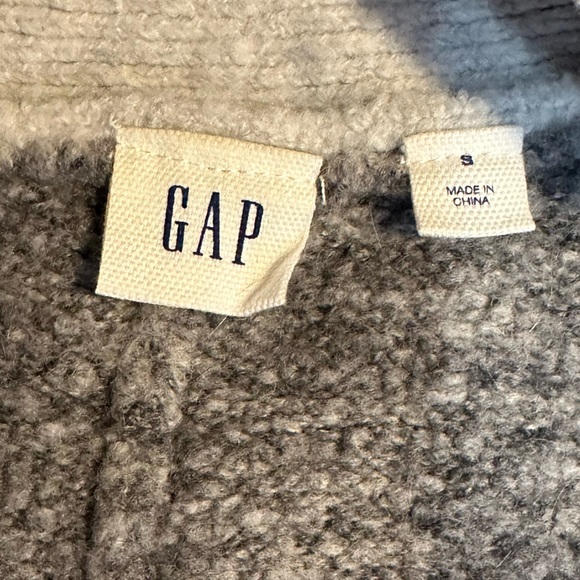GAP Knee-Length Cardigan Sweater - Women's Size Small - Picture 6 of 6